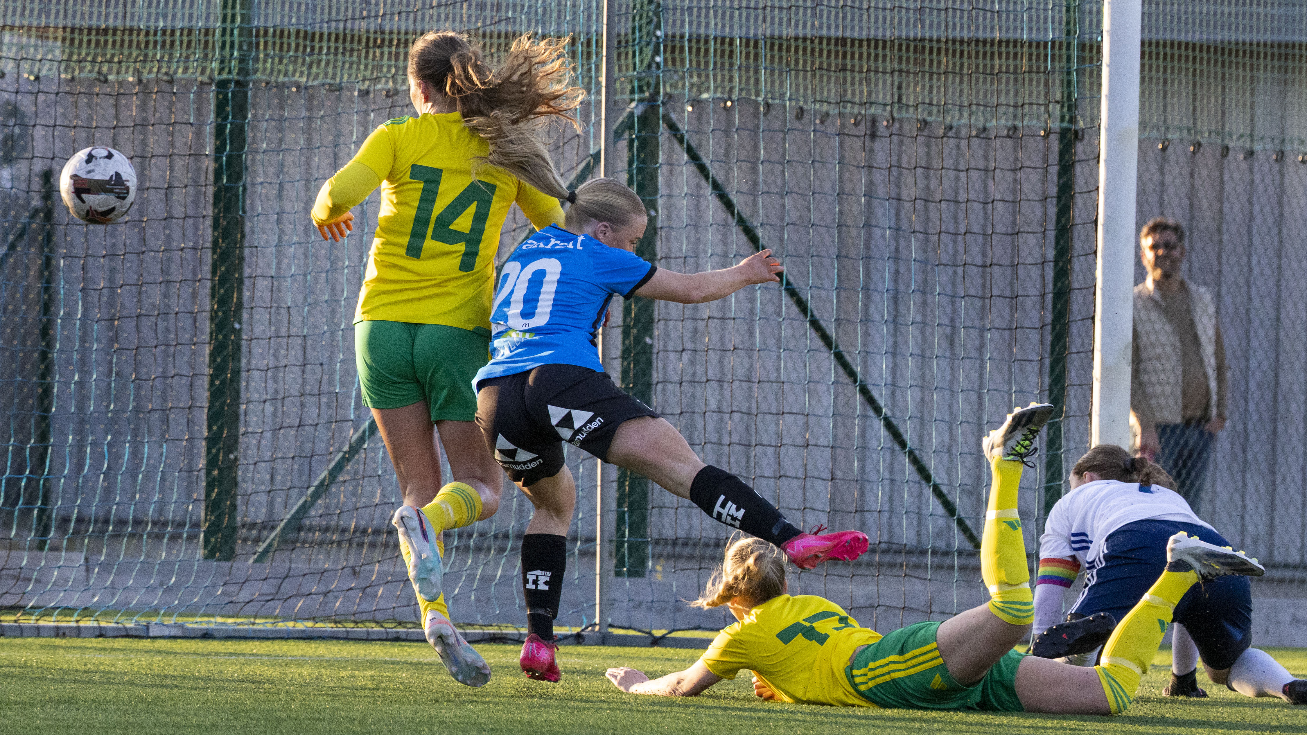 260417 KF D _Hertzöga -7